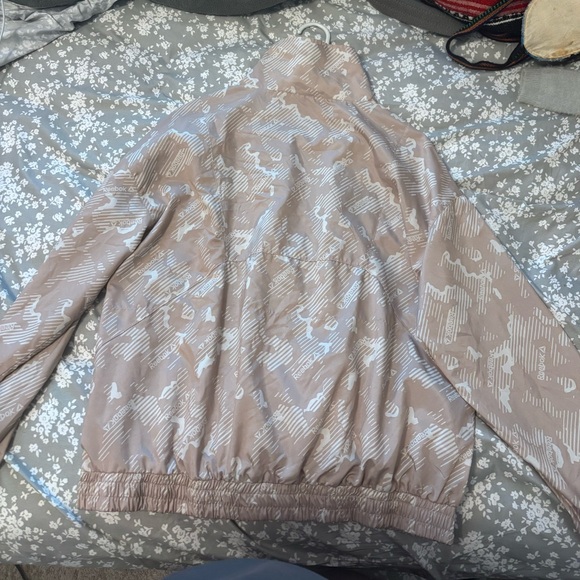 Cute jacket - Picture 2 of 2